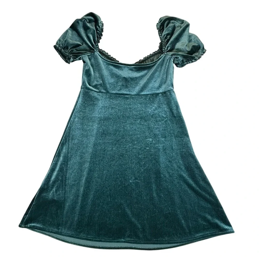 Urban Outfitters Cassandra Green Velvet Puff Sleeve Mini Dress Size Medium - Picture 6 of 10
